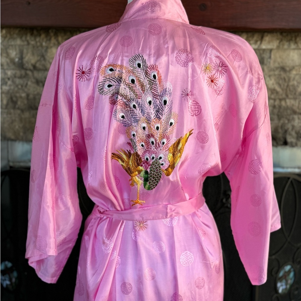 Vintage Pink Embroidered Peacock Satin Robe - Picture 10 of 14